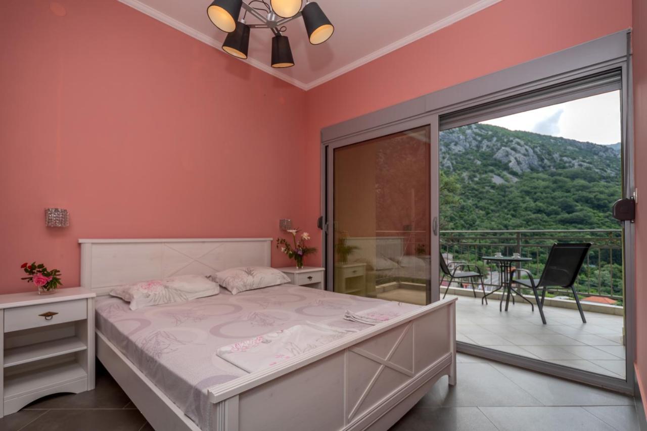 Villa Montenegrina Petrovac Eksteriør billede