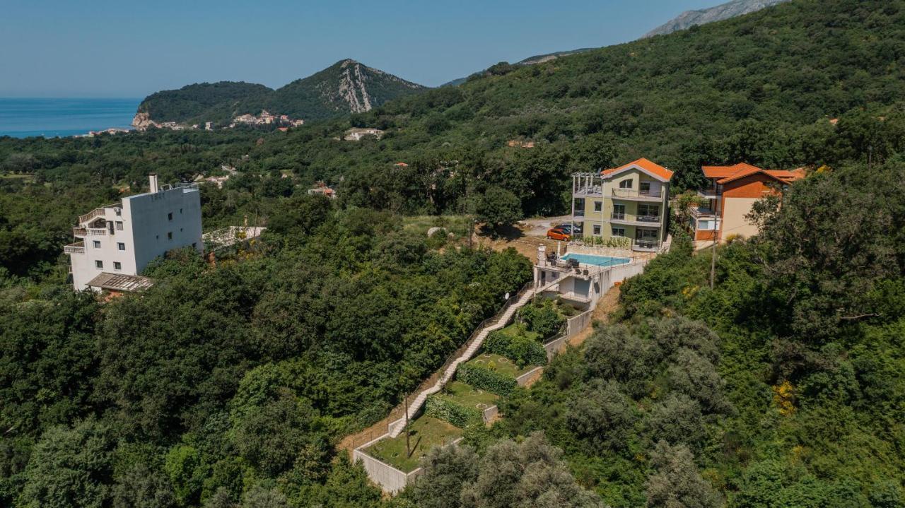 Villa Montenegrina Petrovac Eksteriør billede