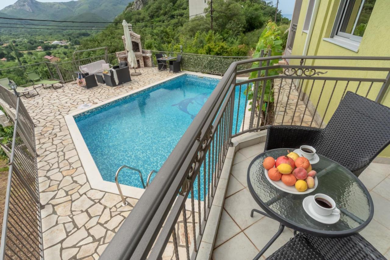 Villa Montenegrina Petrovac Eksteriør billede