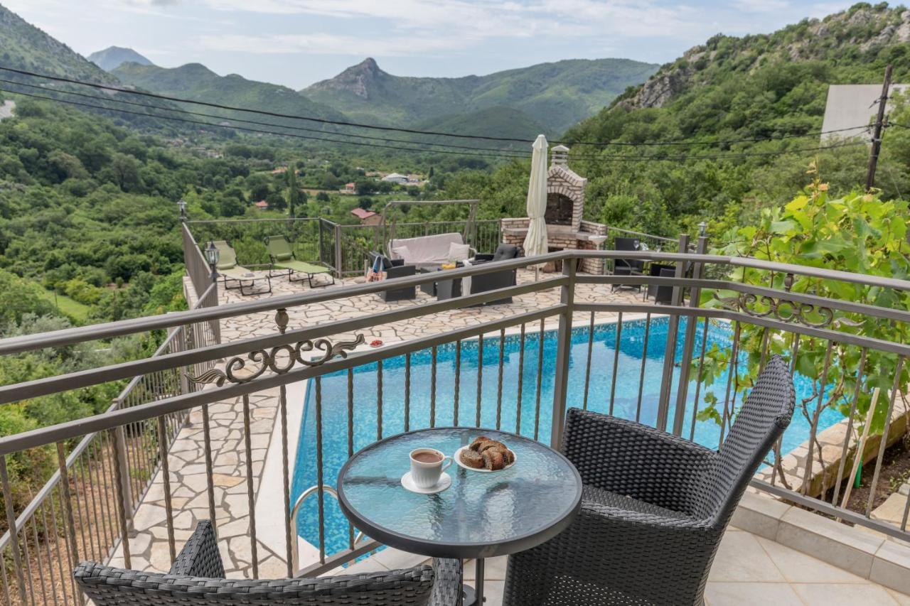 Villa Montenegrina Petrovac Eksteriør billede