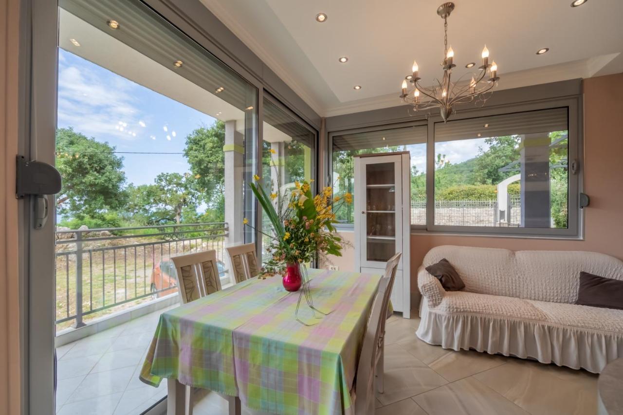 Villa Montenegrina Petrovac Eksteriør billede