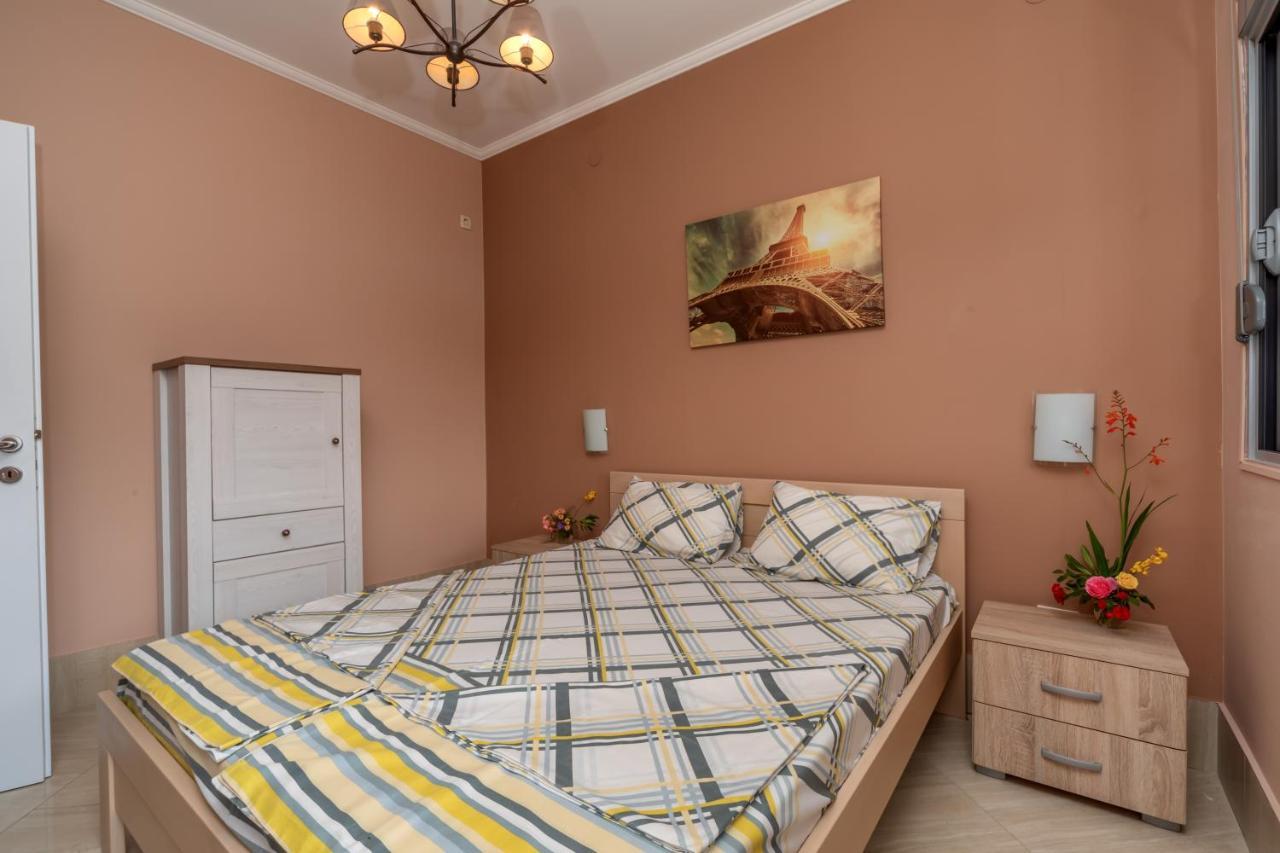 Villa Montenegrina Petrovac Eksteriør billede