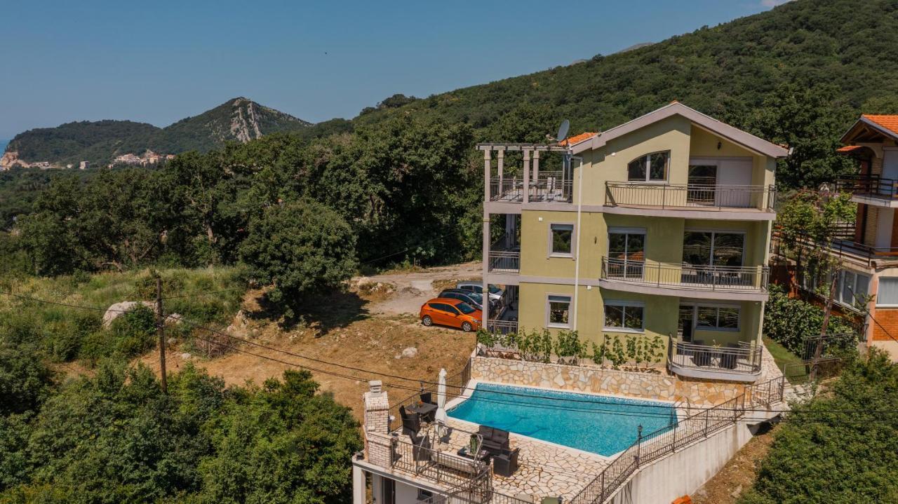 Villa Montenegrina Petrovac Eksteriør billede