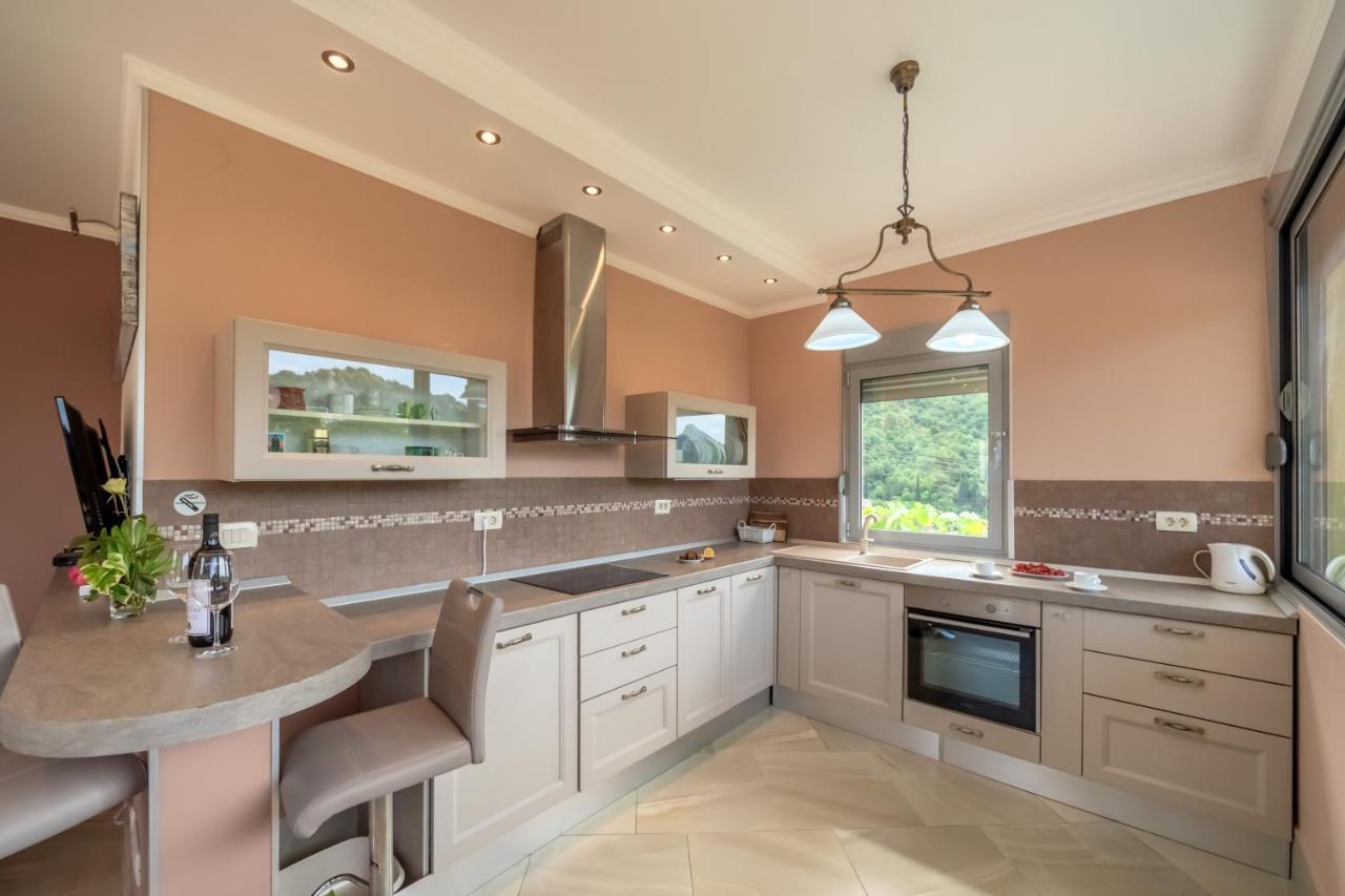 Villa Montenegrina Petrovac Eksteriør billede